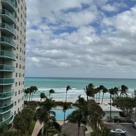 1 Bedroom With Amazing Ocean View